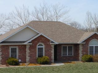 1616 Pleasant Valley Dr, Jefferson City, MO 65109