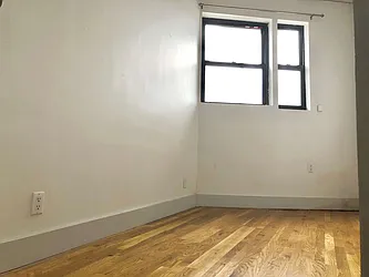 Rented by Premier Metro Realty Corp