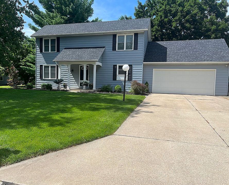1st image of 2904 Woodmere Ln