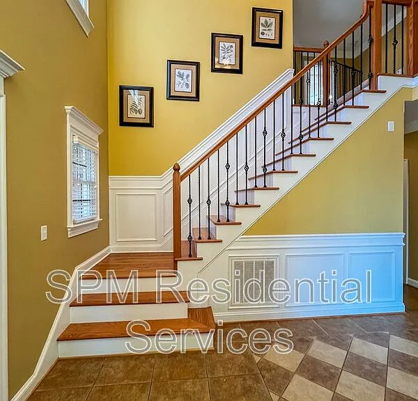 726 Wine Cellar Cir — Photo 4