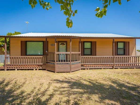 5705 Kincaid Rd, Roswell, NM 88203
