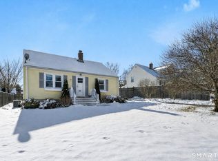 75 Spinning Wheel Road, Fairfield, CT 06824