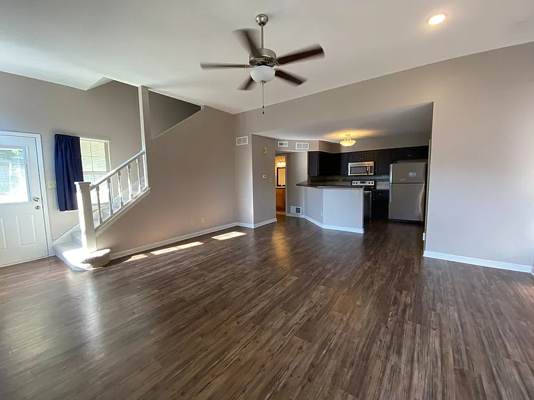 815 Mission Ave — Photo 5