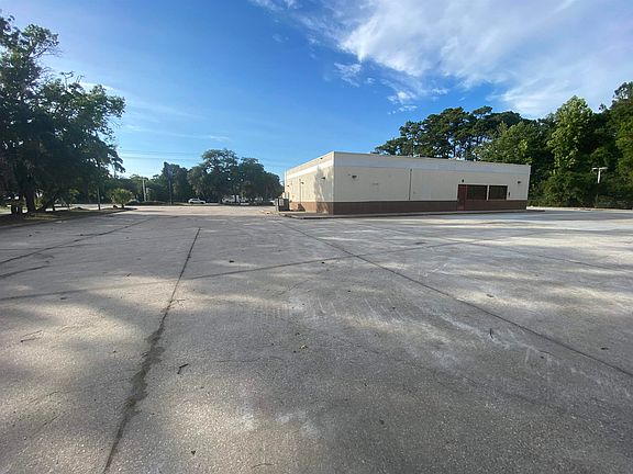 5th image of 9842 Ocean Hwy.