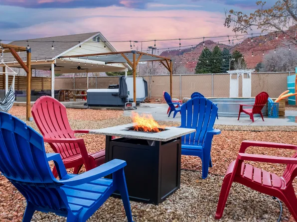 170 E 100 N, Kanab, UT 84741