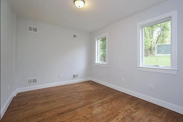 137 Brighton Ave #1 — Photo 8