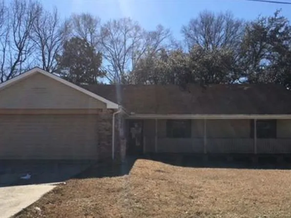 119 Triangle Cir, Lafayette, LA 70508