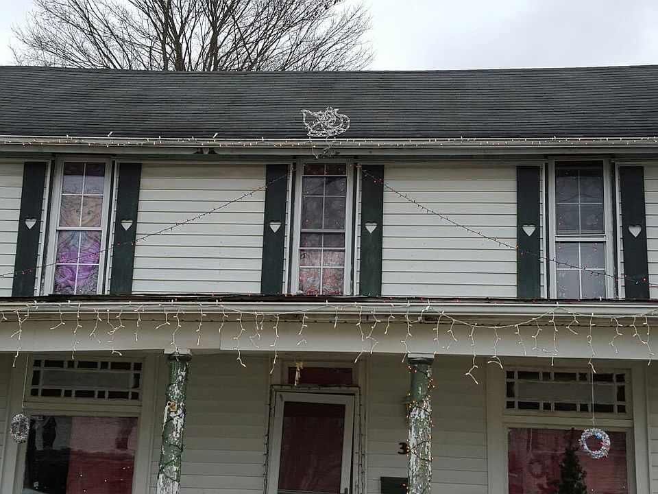 1st image of 32 S Main St