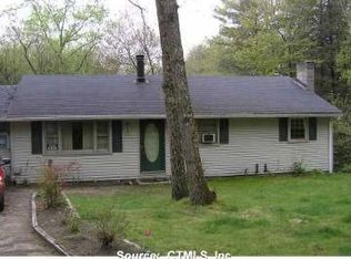 117 E Cotton Hill Rd, New Hartford, CT 06057