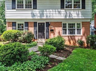 719 Carr Ave, Rockville, MD 20850