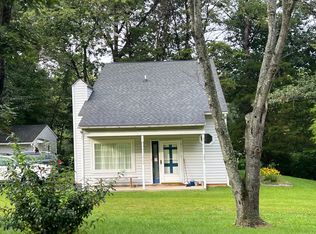 16 Petunia Rd, Ruckersville, VA 22968