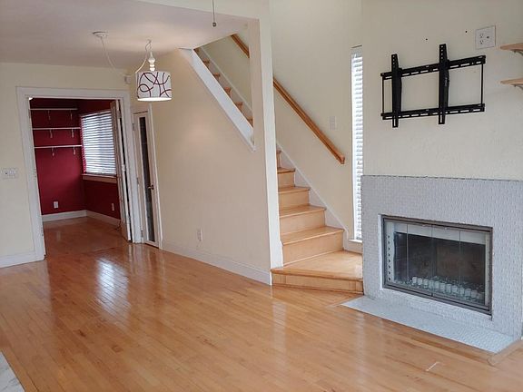 3rd image of 11500 N May Ave APT 204