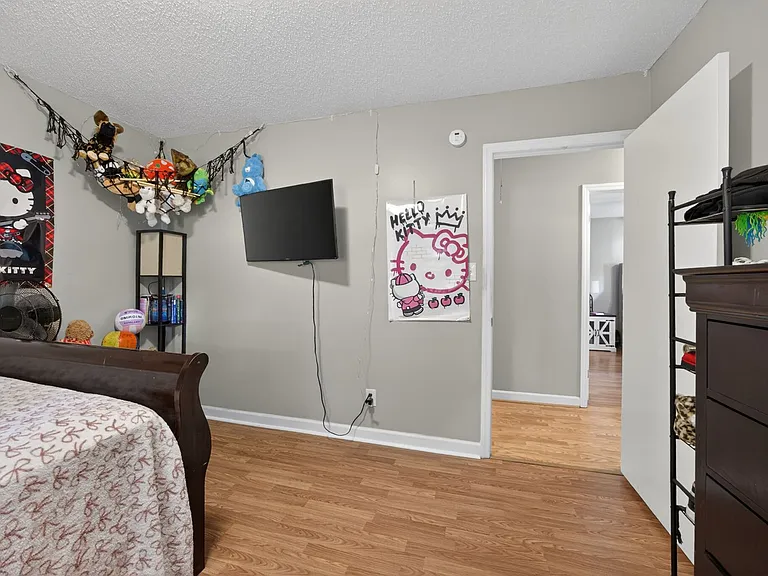 640 Summerest Ct — Photo 25