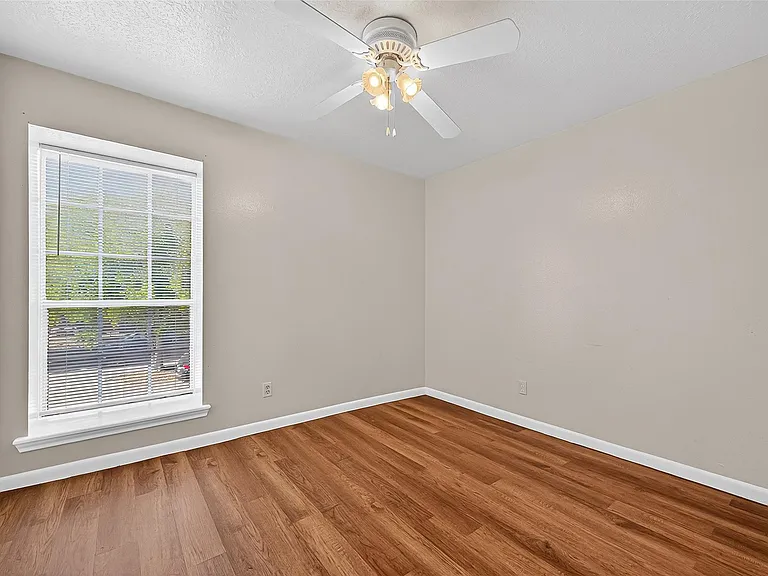 11503 Nobility Dr #4-C — Photo 37