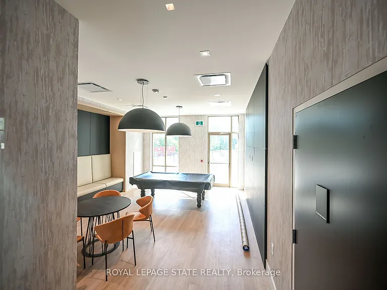 2750 King St E #512 — Photo 46