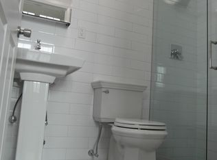 1665 Hancock St APT 1R, Ridgewood, NY 11385