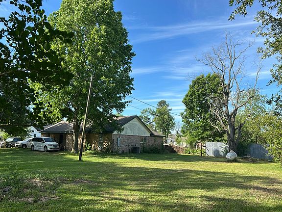 4th image of 25915 Saint Florent Dr