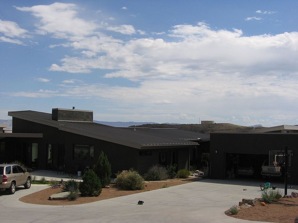 Front entry elevation