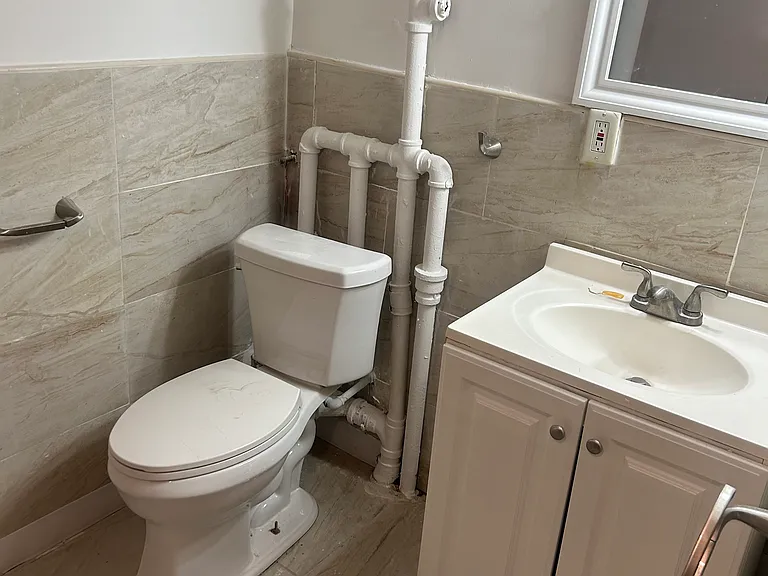 106 Ruscoe St #1 — Photo 3