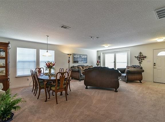 4th image of 200 Ute Creek Ct
