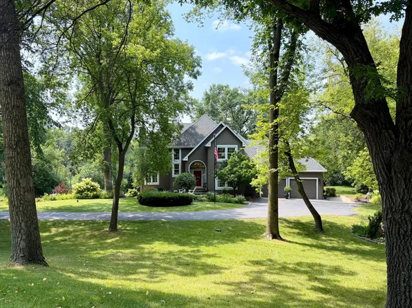 18546 Pheasant Ridge Rd, Prior Lake, MN 55372