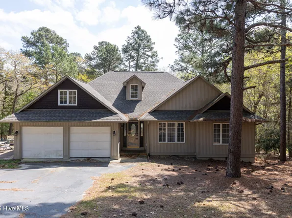 112 Shady Wood Court, West End, NC 27376