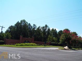 1040 Emerald Shores Dr, White Plains, GA 30678