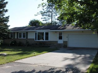 708 West St, Gaylord, MI 49735