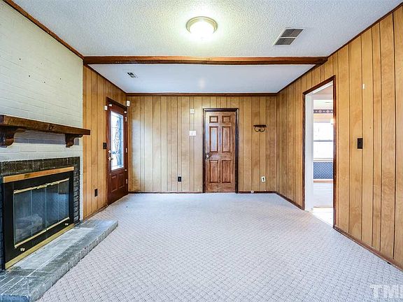 3rd image of 704 Old Barn Ave