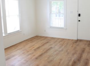 606 Enid St, Houston, TX 77009