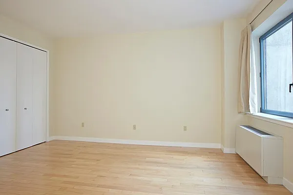 Rented by Town Residential | media 31