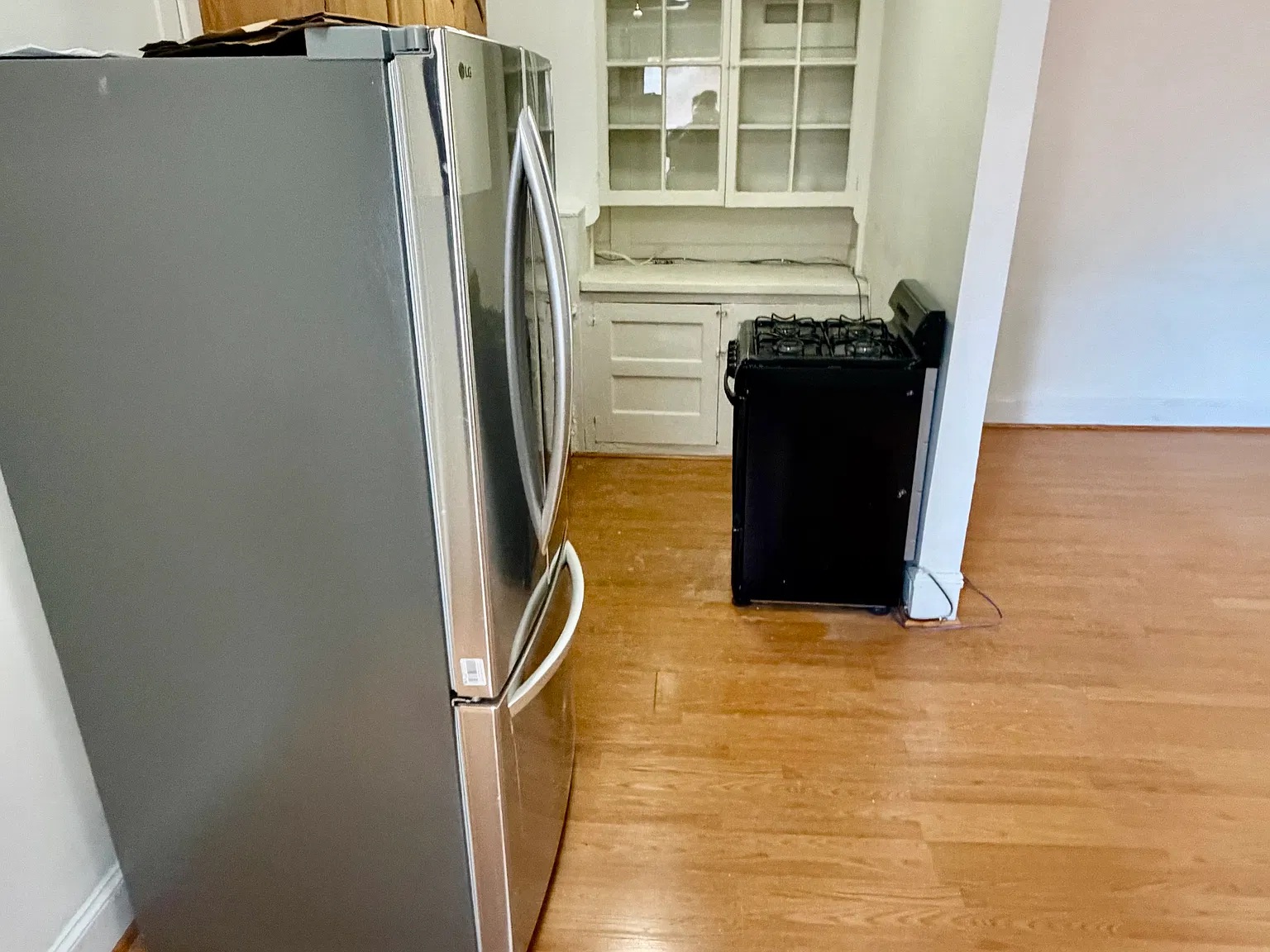 1 bed, 586 sqft, $2,150 — Photo 2