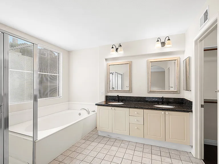 11237 Carmel Creek Rd #5 — Photo 24