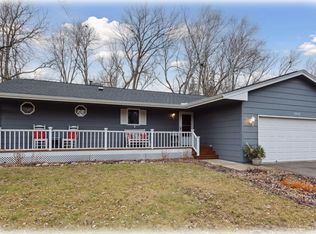 3940 Linden Cir, Excelsior, MN 55331