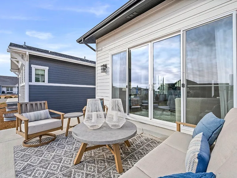 3010 Helmsman St — Photo 25