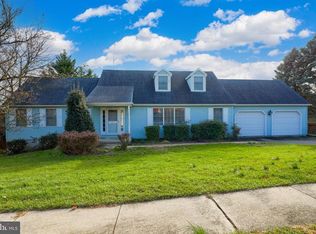 1633 Yorktowne Dr, York, PA 17408