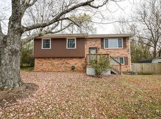 2805 Midfield Cir SE, Cleveland, TN 37323
