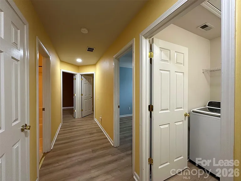 6954 Beverly Springs Dr — Photo 13