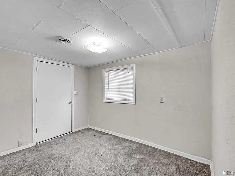 1526 Main St — Photo 7