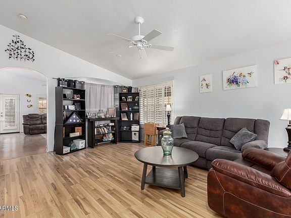 4th image of 17402 N CHANCE Drive