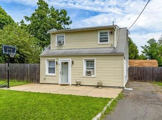 85 Prospect St, Somerset, NJ 08873