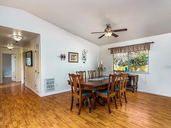 5th image of 20678 W Willow Springs Dr