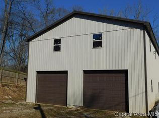 10079 Bell Fountain Rd, Dawson, IL 62520