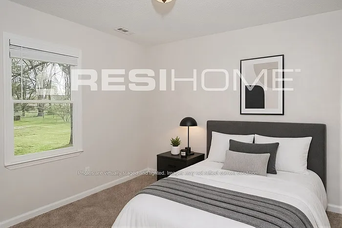 115 Cedar Breeze Ln — Photo 9
