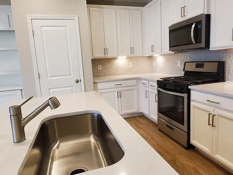 116 Addison Way — Photo 16