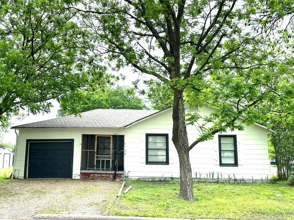 1200 N Church St, McKinney, TX 75069
