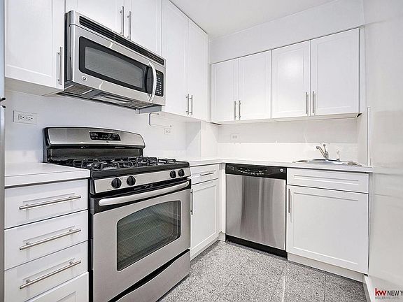 5th image of 511 E 80th St APT 3H
