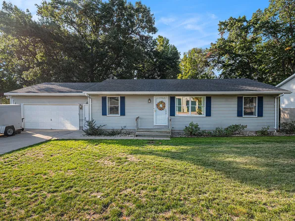 5853 Ridge Rd, Stevensville, MI 49127