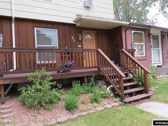 4th image of 824 Mary Anne Dr