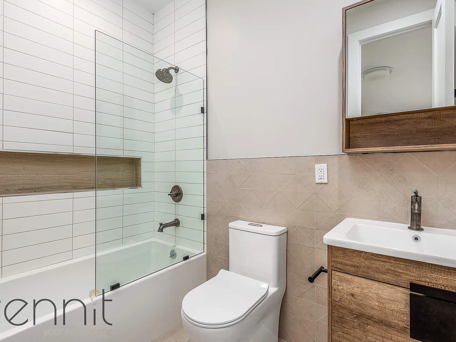 799 East 34th Street — Photo 4